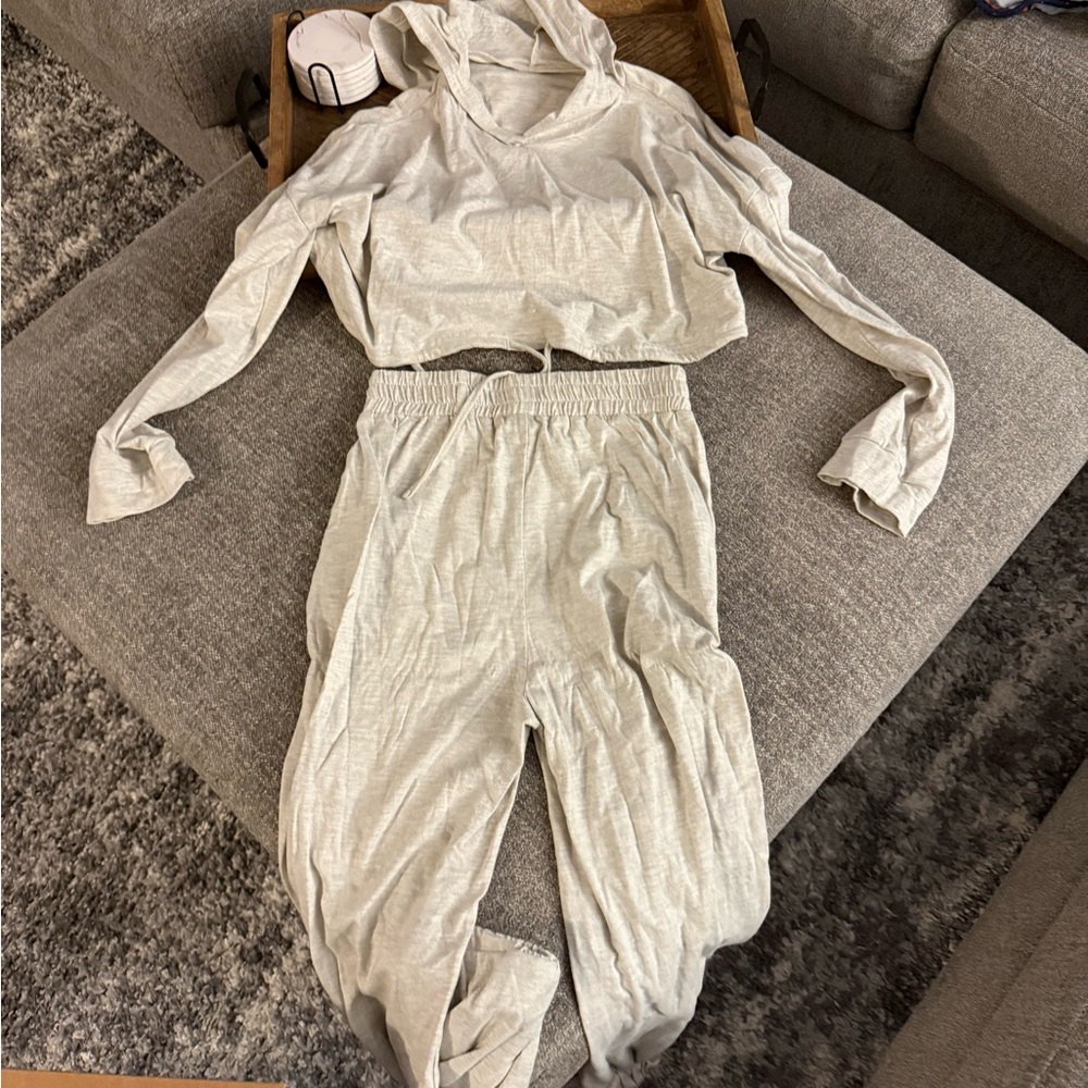 SHEIN Cream Hooded Loungewear Set
